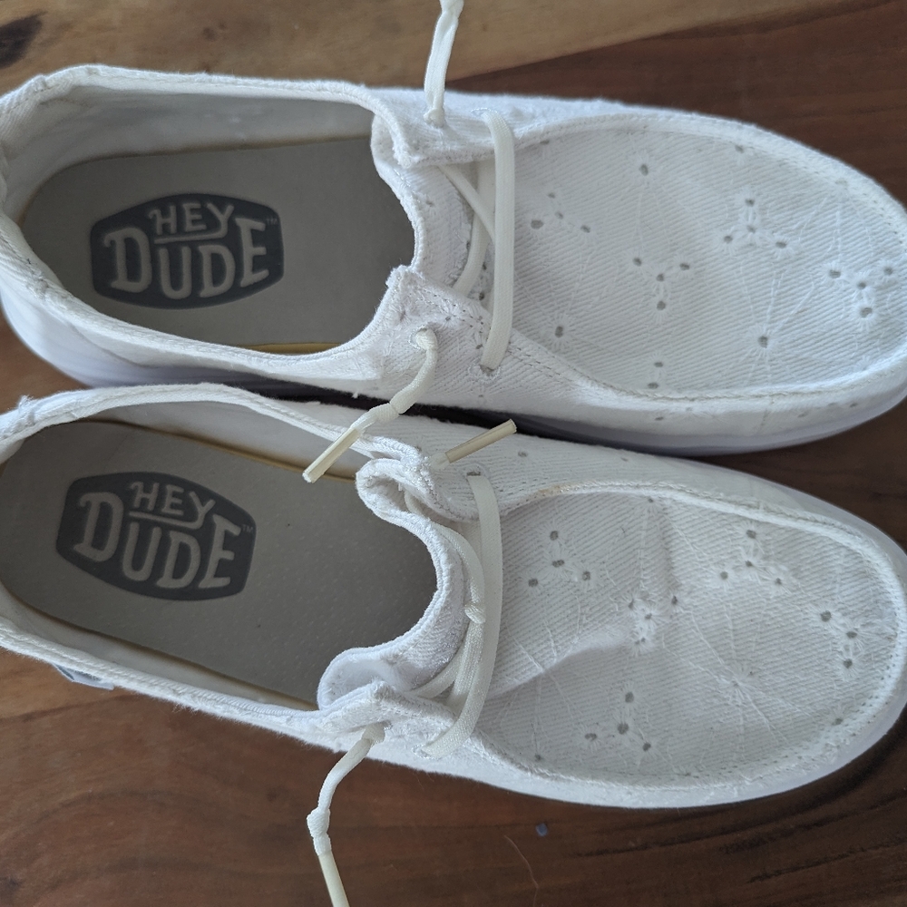 Hey Dudes
